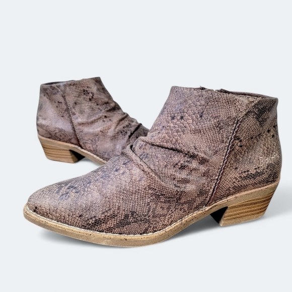 Blowfish Malibu Vegan Ankle Boots Snakeskin Print Slouch Cozy Lining Size 8 - Picture 1 of 17
